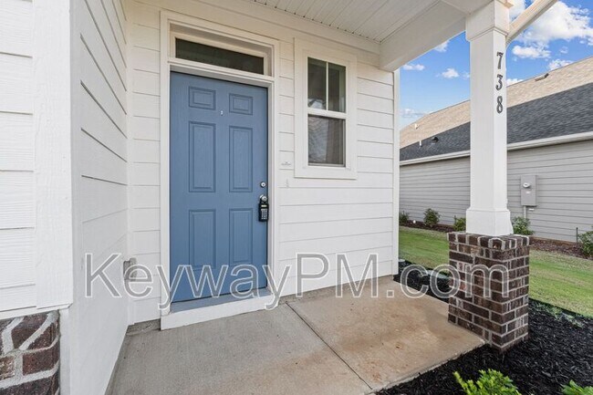Foto del edificio - 738 Woodvine Dr