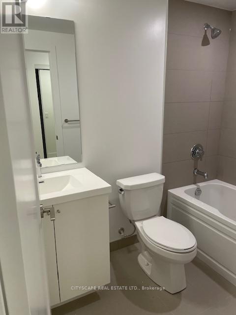 Photo du bâtiment - 2425 Simcoe St N