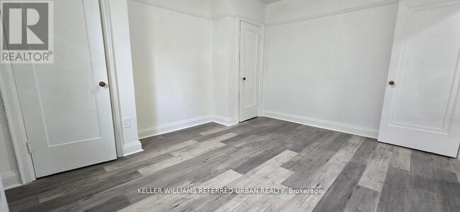 Building Photo - 137 Eglinton Ave W