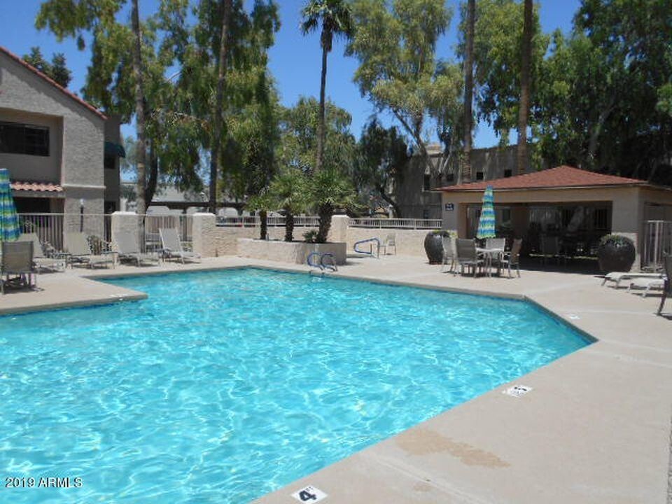 Foto principal - 2855 S Ext Rd