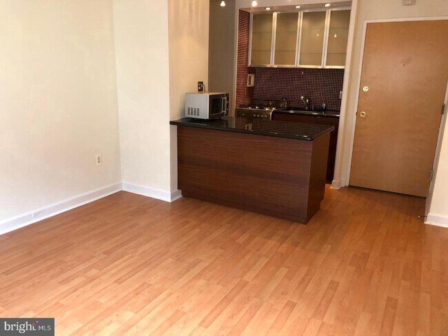 Foto del edificio - 2101-17 Chestnut St