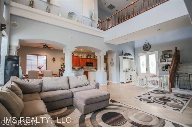 Building Photo - 3 br, 3.5 bath House - 9738 Bear Trap Ct