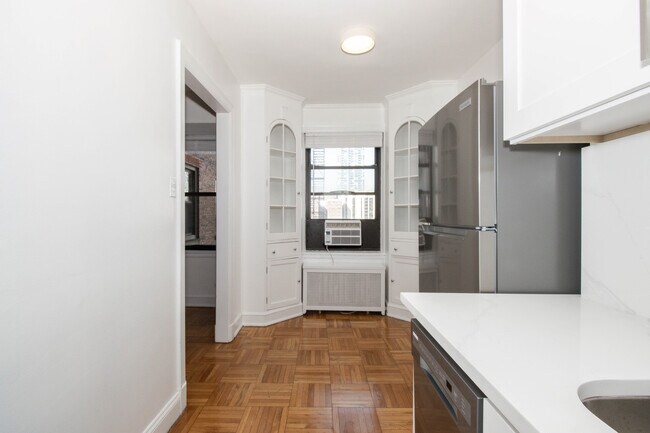 Foto del edificio - 1100 N Dearborn St