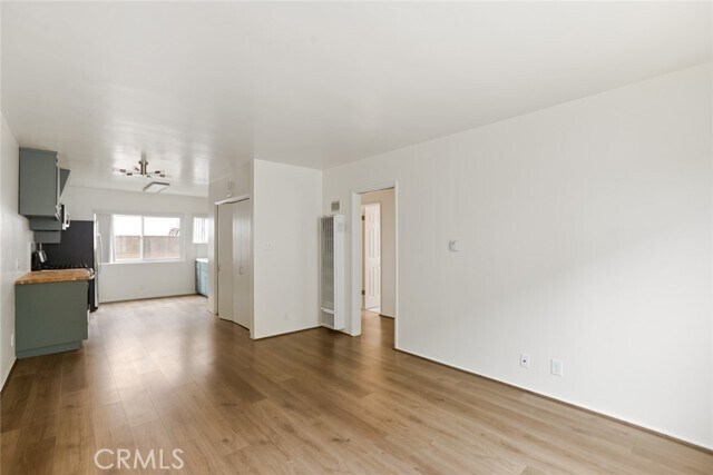 Foto del edificio - 740 W 27th St