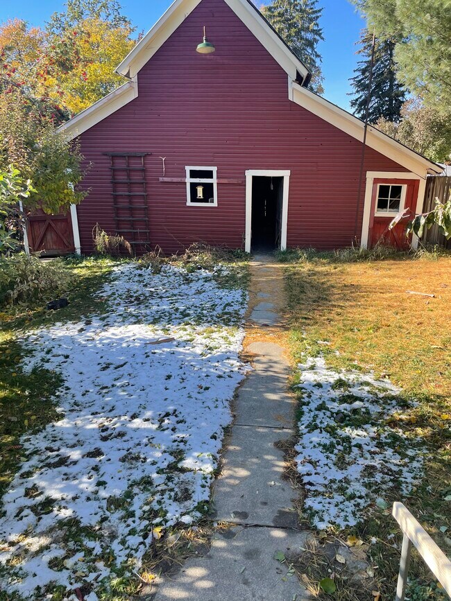 809 S Logan St, Moscow, ID 83843 House Rental in Moscow, ID