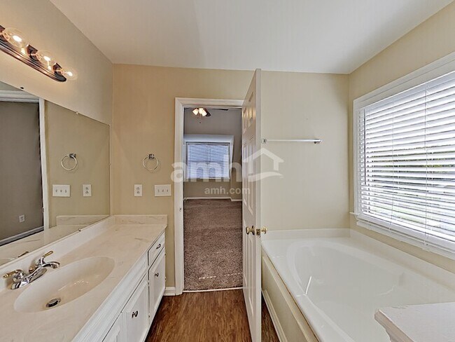 Foto del edificio - 2581 Douglas Ln