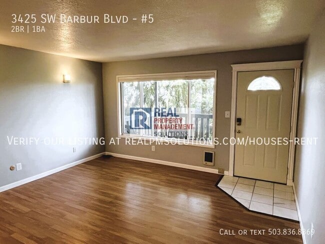 Building Photo - 3425 SW Barbur Blvd