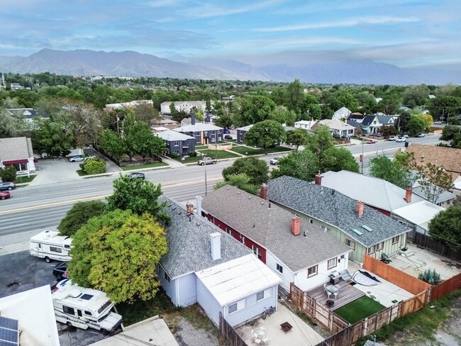 Building Photo - 722 S 700 E