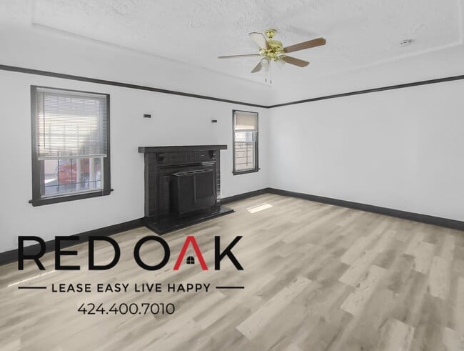 Foto del edificio - Spacious Two Bedroom with New Stainless St...