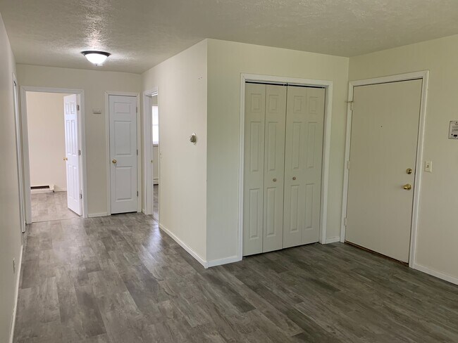 Foto del edificio - 3 Larry Ct