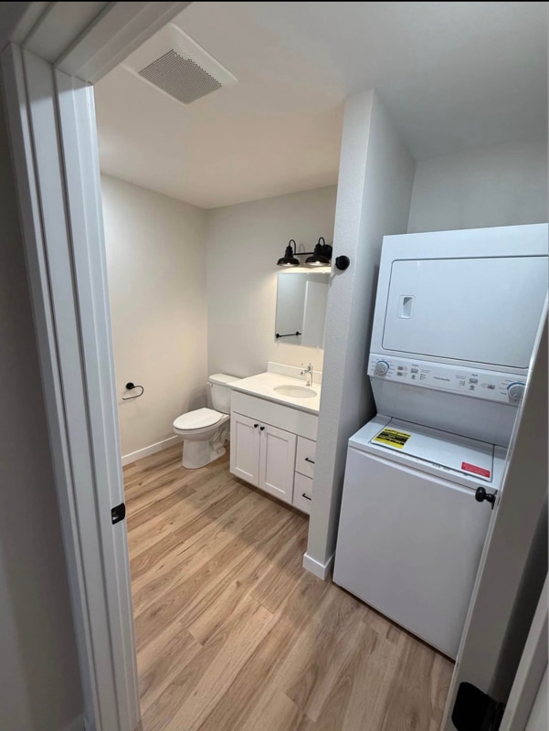 Foto del edificio - 102 8th Ave SW