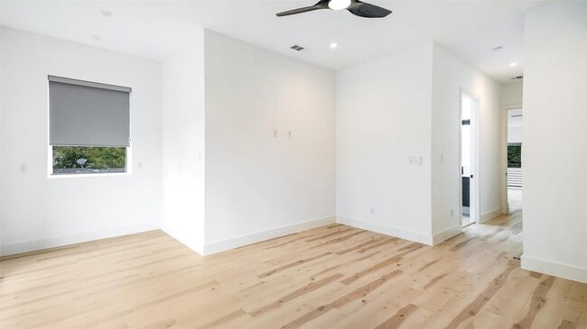 Foto del edificio - 2318 Arroyo Ave