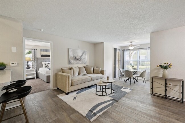 2 Bedroom - 2 Bed / 2 Bath - 962 Sq.Ft. - The Carrington at Four Corners