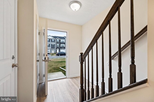 Building Photo - 118 Cadbury Dr
