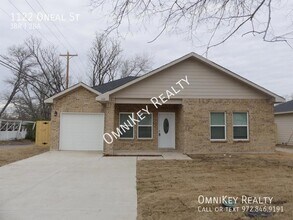 Building Photo - 1122 Oneal St