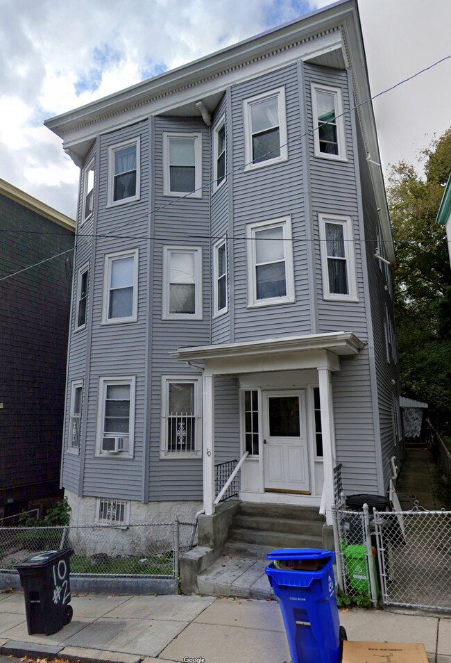 Building Photo - 10 Bucknam St