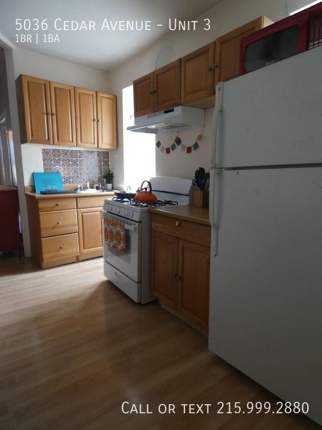 Building Photo - 5036 Cedar Ave
