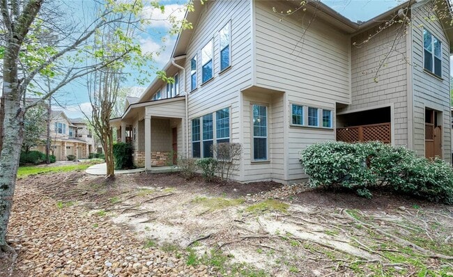 Building Photo - 105 Woodlily Pl