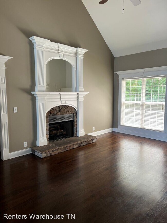 Building Photo - 4 br, 3 bath House - 2710 United Drive