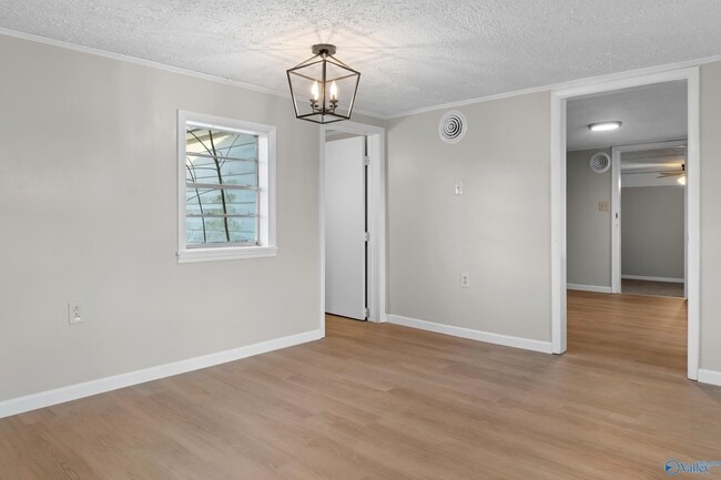 Building Photo - 1189 Cave Spring Rd