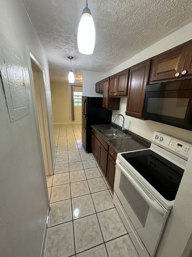 Foto del edificio - Riverside Community Essex House