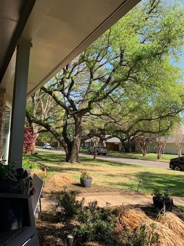 Foto del edificio - 4039 Myerwood Ln