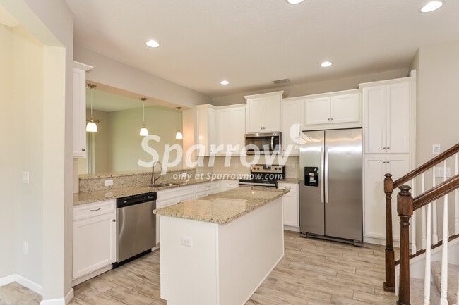 Building Photo - 5024 Skyview Lane