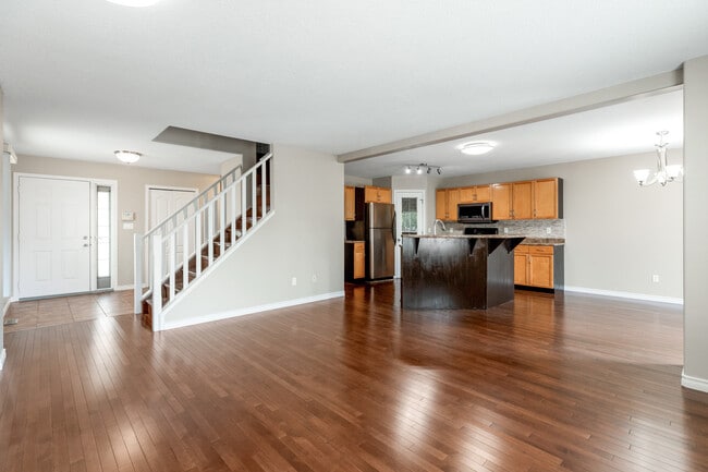 Building Photo - 13509-1141A 141a Ave NW