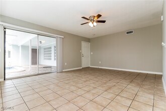 Building Photo - 1450 Mandel Rd