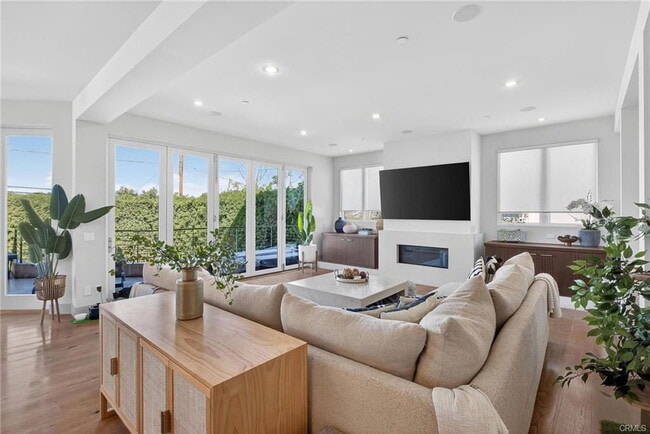 Building Photo - 1431 18th St