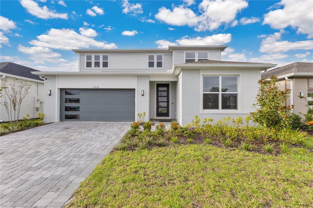 Foto principal - 6920 Rosy Sky Ave