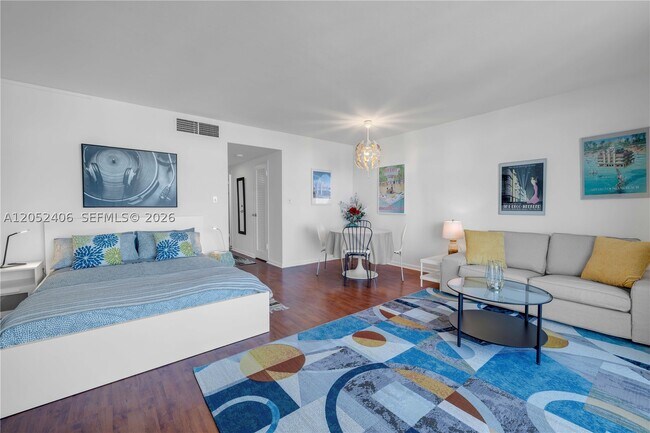Foto del edificio - 1200 West Dr