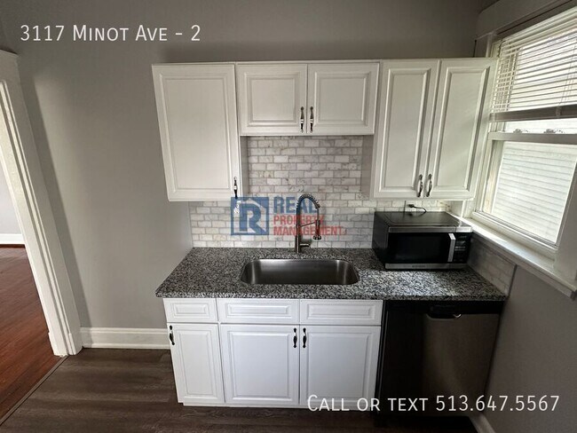 Foto del edificio - 3117 Minot Ave