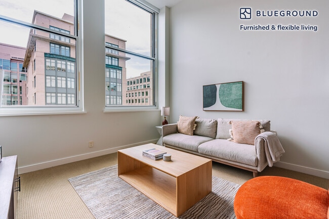 Building Photo - 425 8th St NW