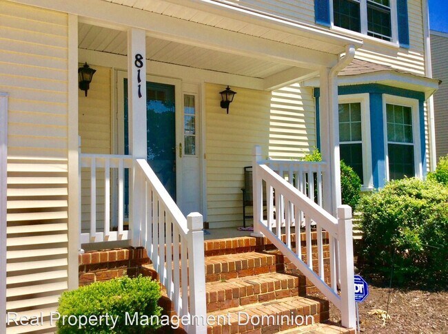 Foto del edificio - 4 br, 2.5 bath House - 811 Hamder Way