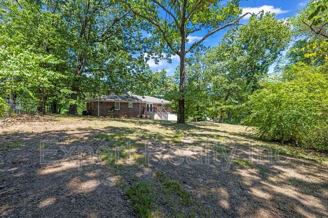 Building Photo - 1117 Eastridge Road