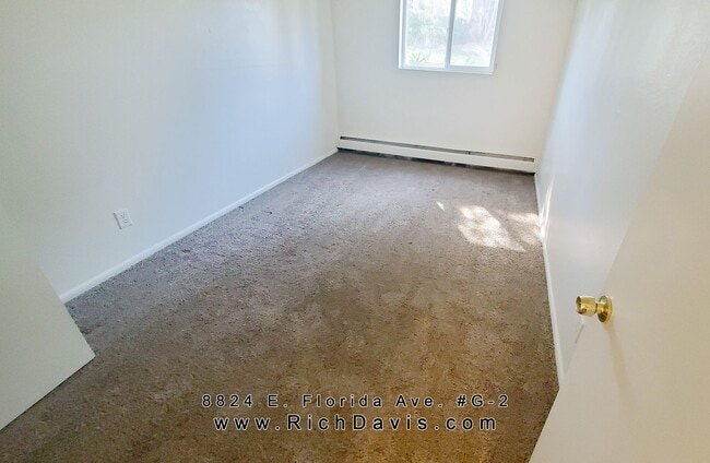 Foto del edificio - Great location off Leetsdale/Parker and Florida with lots of amenities such as pool, hot tub, clu...