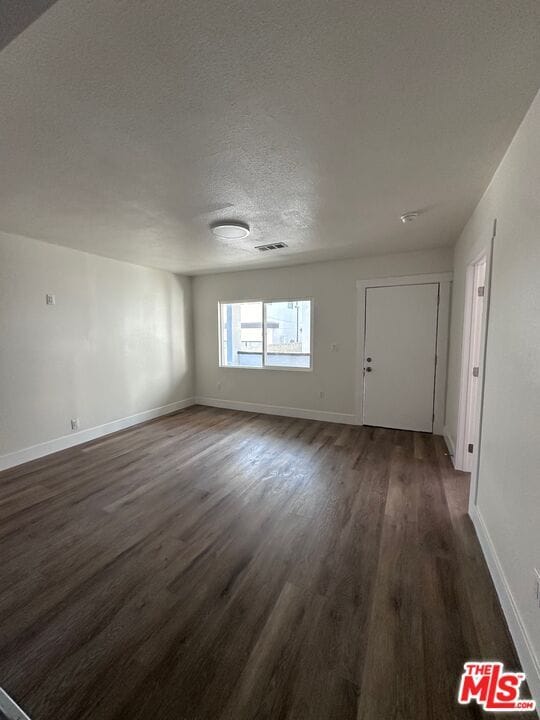 Foto del edificio - 1238 N Mariposa Ave