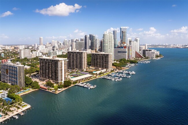 Foto del edificio - 1901 Brickell Ave