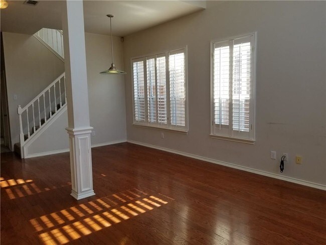 Foto del edificio - 18040 Firecrest Ct