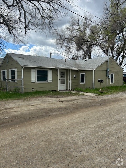 Building Photo - 734 Winemiller Ln