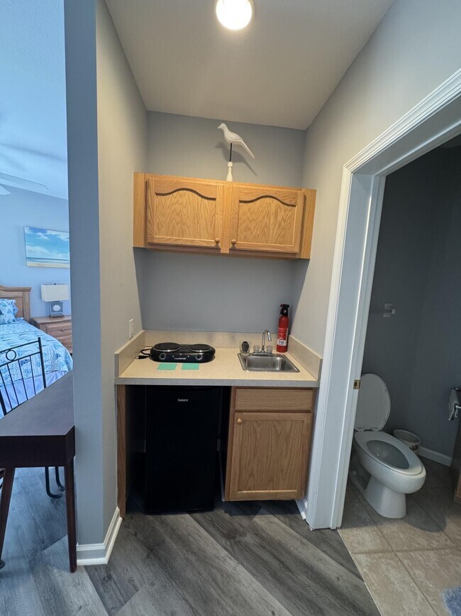 Foto del edificio - 8360 Mulligan Cir