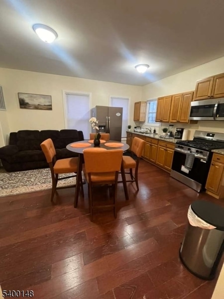 Foto del edificio - 168 N 5th St