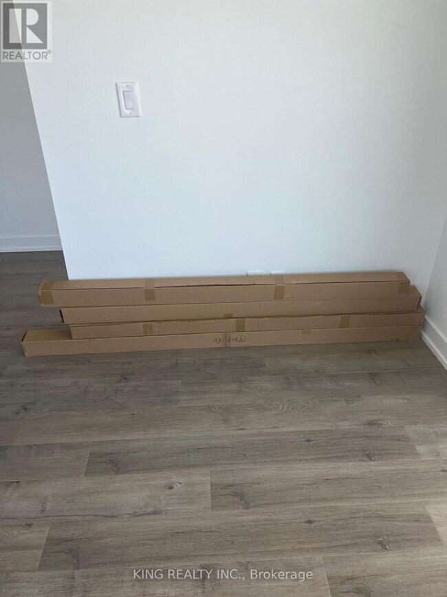 Building Photo - 56 Lakeside Ter