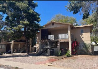 Building Photo - 532 S Mesa Dr