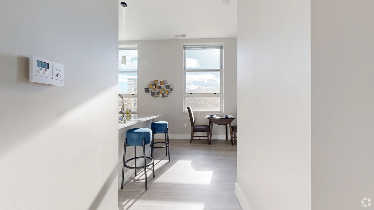 Photo - Residences at Delmar Divine Apartments