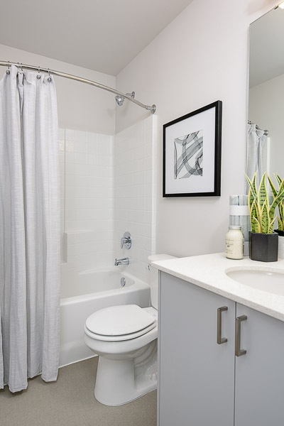 Interior Photo - 525 Federal