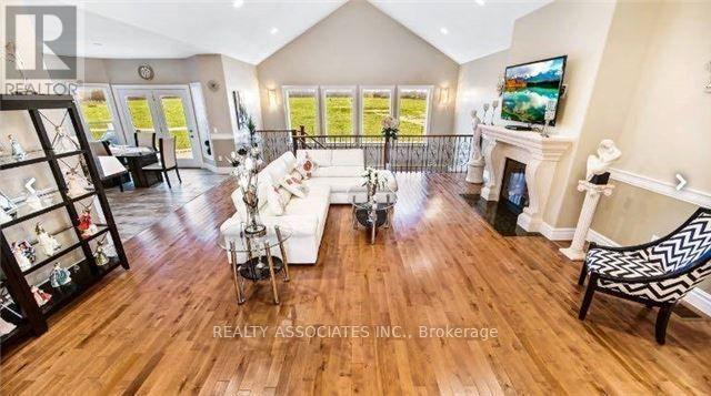 Photo du bâtiment - 576 Barcovan Beach Rd