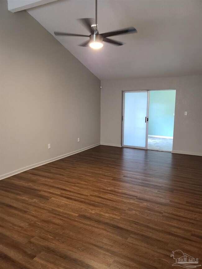 Foto del edificio - 6960 Klondike Rd