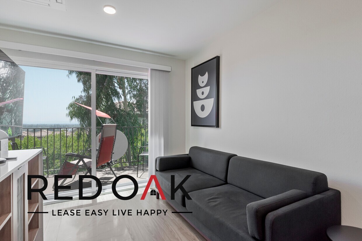 Primary Photo - Private, Fully Furnished Room in a Beautif...